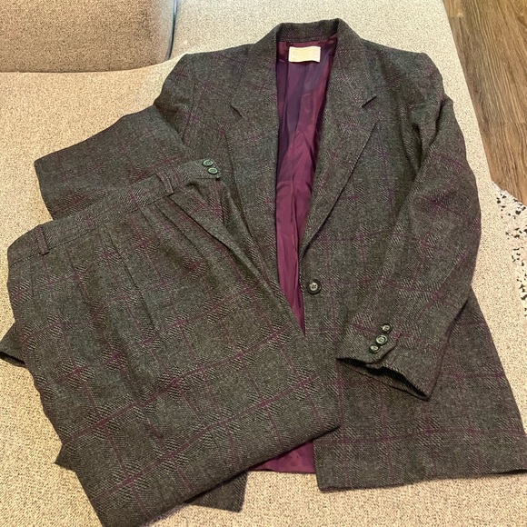 Pendleton Pants - Pendleton Gray and Purple Plaid Pantsuit